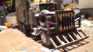 TruckZombie.jpg