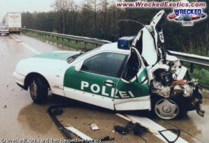 w210_rear_end_2.jpg