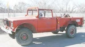 m715red.jpg