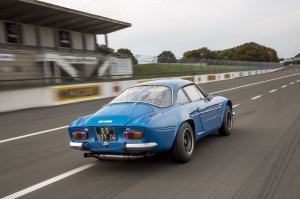 alpine-berlinette-a110-1600-sc-1973-bleu-42.jpg