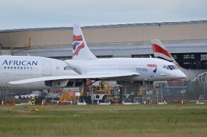 800px-BAC_Concorde_102_G-BOAB_British_Airways_10446819256.jpg