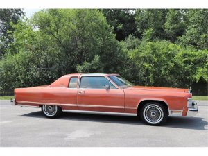 12684070-1977-lincoln-continental-std.jpg