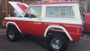 1970_Ford_Bronco_Slideshow_8904.jpg