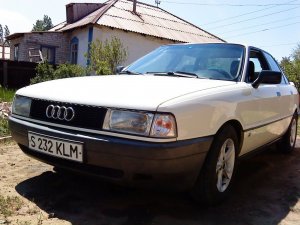 panoramio-photo-of-audi-80-b3.jpg