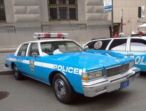 1989-Chevrolet-Caprice-New-York-City-police-car-c.jpg
