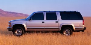 chevrolet_2500_suburban_5.jpeg