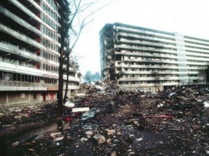bijlmerramp1.jpg