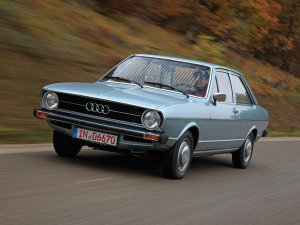Audi-80-B1-1.jpeg