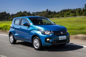 2016-fiat-mobi-09.jpg