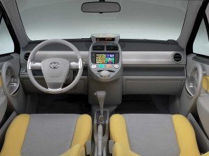 2001_Toyota_ES3Concept6.jpg