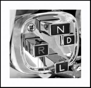 Chrysler_imperial_dash_push_button_transmission1956.jpg