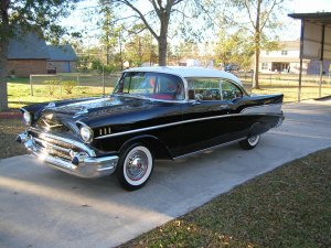57_Chevy_BelAir_2_Door_Hardtop.jpg