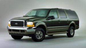 2000-Ford-Excursion.jpg