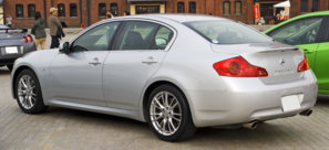 2007_Nissan_V36_Skyline_Sedan_02.JPG
