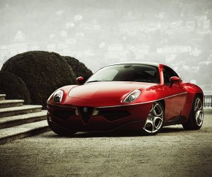 production-model-alfa-romeo-disco-volante-by-carrozzeria-touring-superleggera-1.jpg