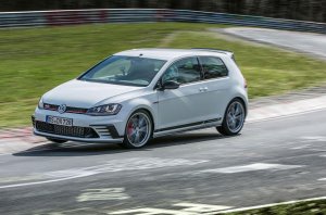 vw-golf-gti-clubsport-s-web-030.jpg