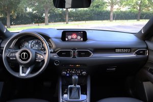 2019-mazda-cx-5-dashboard-carbuzz-585043.jpg