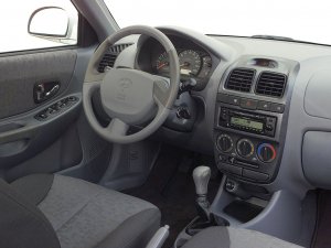 01Accent2.jpg