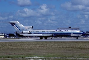 Eastern_Airlines_Boeing_727-225_N821EA_November_1989_DWQ_5288094687.jpg