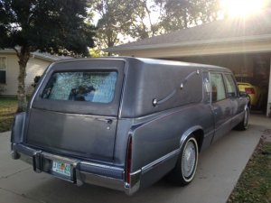 90FleetwoodHearse.jpg