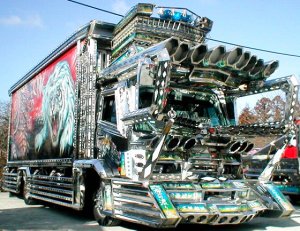 Dekotora.jpg