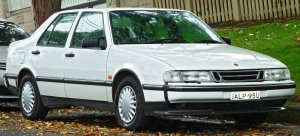 1994-1997_Saab_9000_CD_23t_sedan_2011-10-25_01.jpg