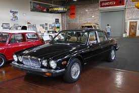 jaguarxj6series3.jpg
