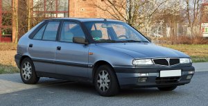 1280px-Lancia_Delta_II_front_20120322.jpg