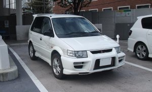 Hsg-r.jpg