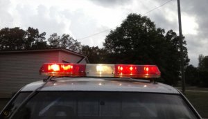 48-vintage-red-emergency-light-bar_1_19dfca909b1a3d5fd24d3c8356e5198d.jpg