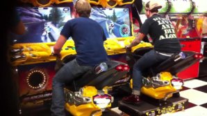 arcade motorbike.jpg