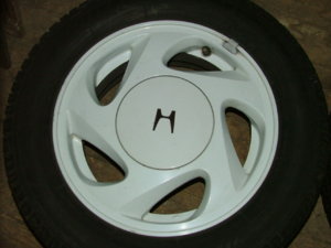 prelude wheels 004.jpg