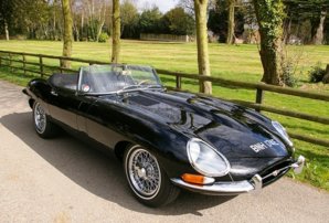 1967_series_1_e_type_roadster.jpg