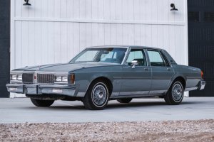 1984_oldsmobile_eighty-eight_1581531953f853def9bcf3f8e1DSC_9205.jpg