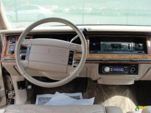 94TownCar2.jpg