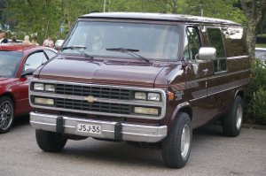 chevychevyvan.jpg