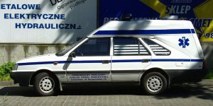 Polonez_ambulance.jpg