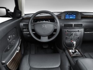 citroen-c6_engine_18.jpg