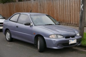 1997_Hyundai_Excel_X3_Sprint_3-door_hatchback_2015-07-14_01.jpg
