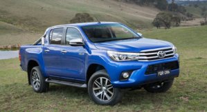 2016-Toyota-Hilux-24.jpg