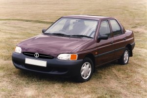 1995_-_ford_escort.jpg
