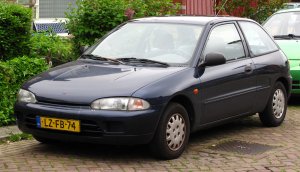1995_Mitsubishi_Colt_15_GLi_Automatic_2_cropped.jpg