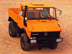 unimog-424-u1000-600x450.jpeg