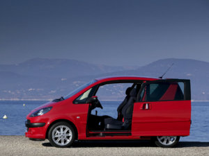 peugeot1007-6034163566029448215.jpg