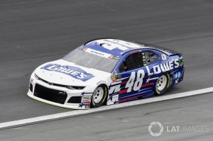 nascar-cup-charlotte-2018-jimmie-johnson-hendrick-motorsports-chevrolet-camaro-lowe-s-patr.jpg