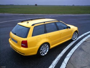 audi_rs4_2000_images_1.jpg