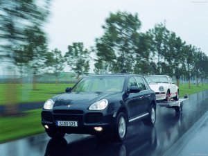 Porsche-Cayenne_Turbo-2004-1600-10.jpg
