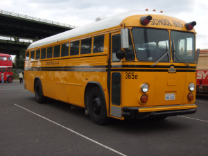 Crownbusfront.png