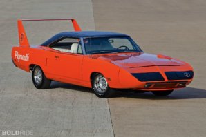 plymouth-road-runner-superbird.2000x1333.May-09-2012_16.13.43.499412.jpg