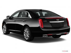 2016_cadillac_xts_angularrear.jpg